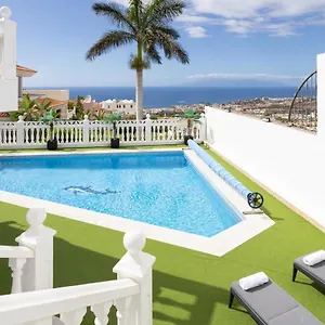  Villa Exotica