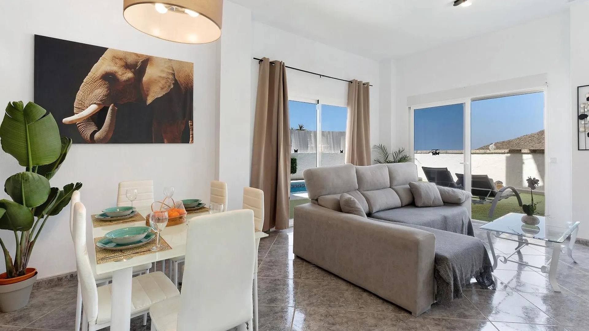 Luxury Villa Torviscas Costa Adeje  Costa Adeje (Tenerife)